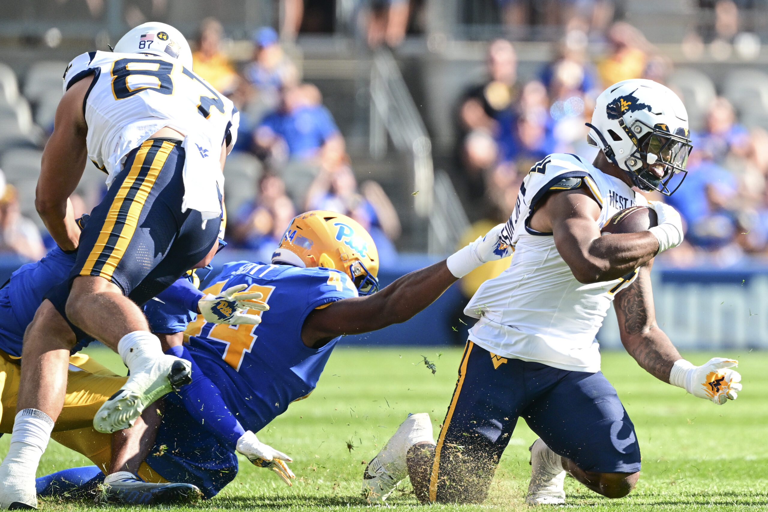 NOTEBOOK: WVU's offense stalls in crunch time in Brawl loss against Pitt